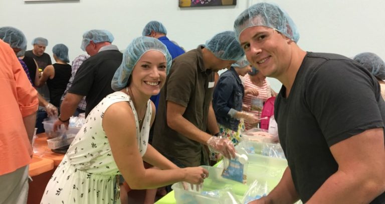 Do Good! 10 Ideas for a Volunteering Date Night
