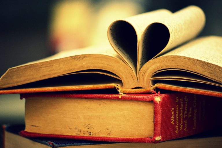 Love Story! 10 Literary Date Nights to Woo Wordsters